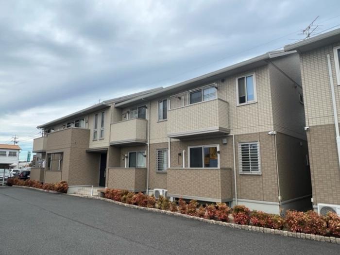 メゾン エミグラント B棟