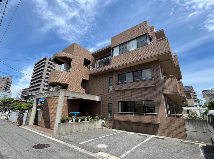 フラット新屋敷