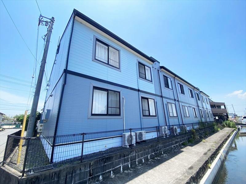 ファミール・ビラB