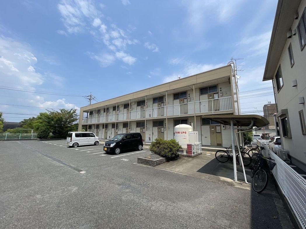 レオパレスグリーンパーク