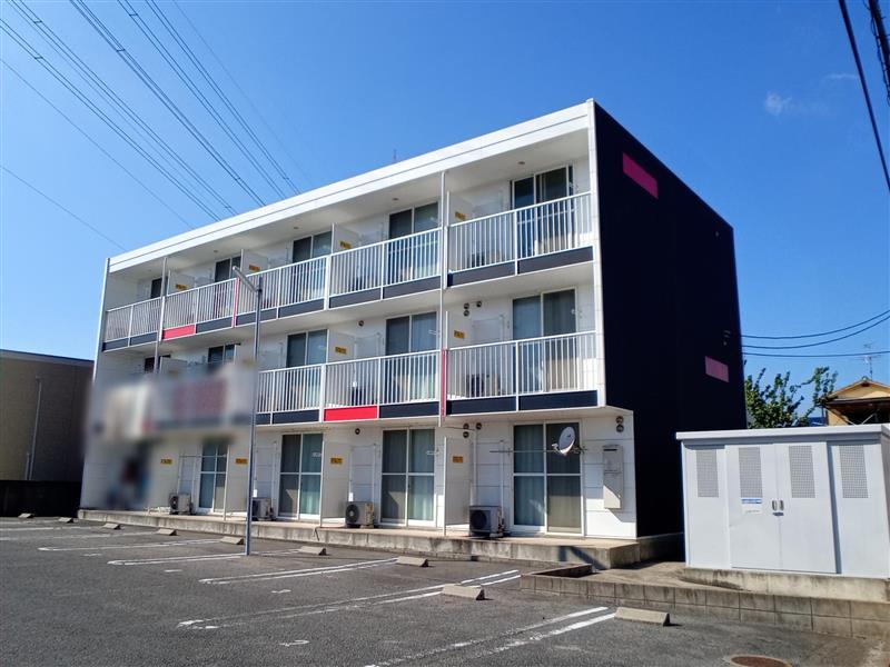 レオパレス浜野一丁目(1K/3階)