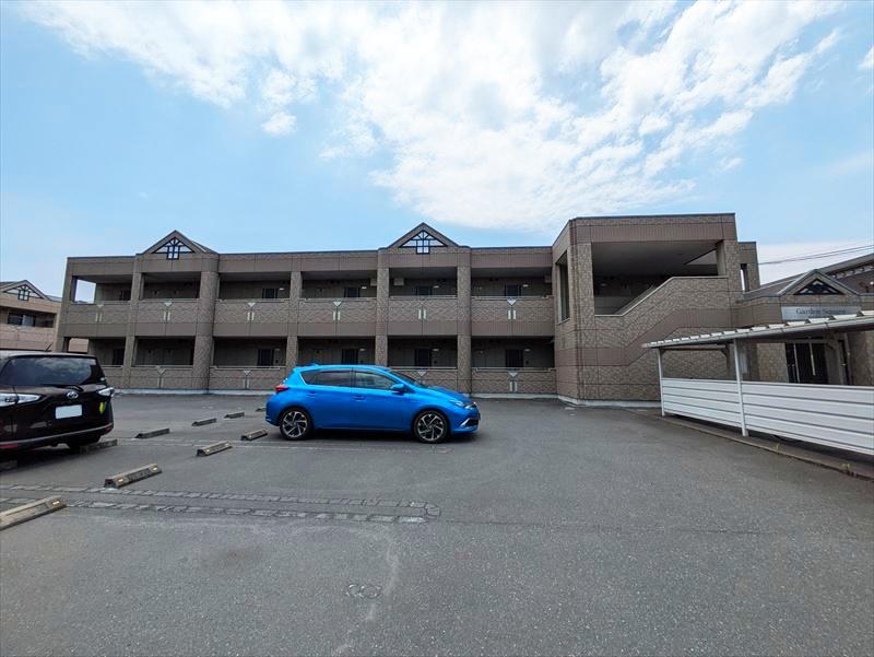 ガーデンスクエア