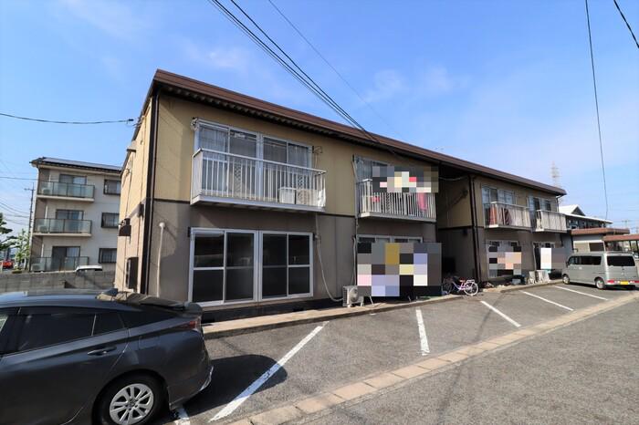 プレジール花尻 A棟