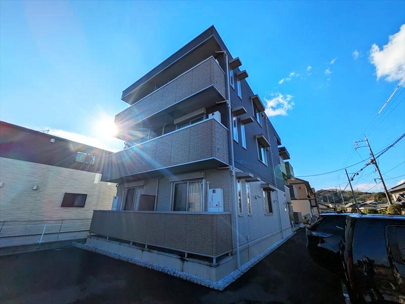 ファミール岡本Ⅲ-D