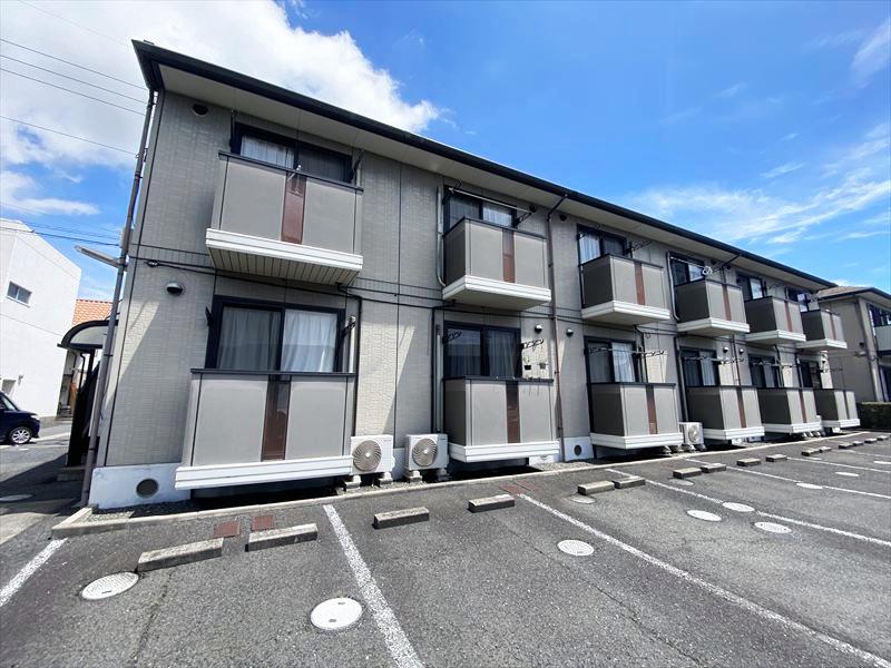 ウエストパレス B棟