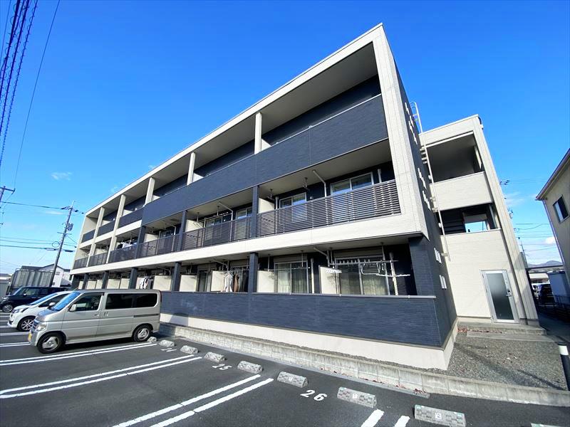 ジョビアル コート