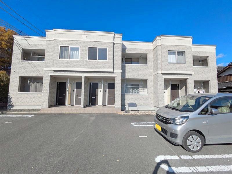 岡山県倉敷市玉島八島の建物