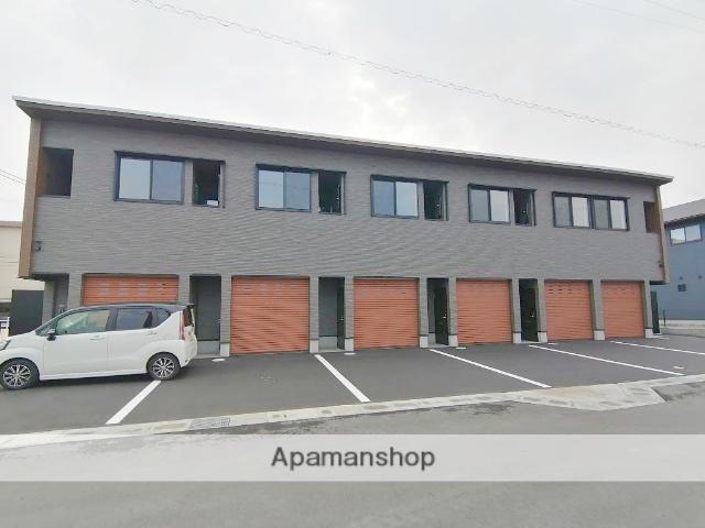 GRANDGARAGENAKASE(1LDK/1階)