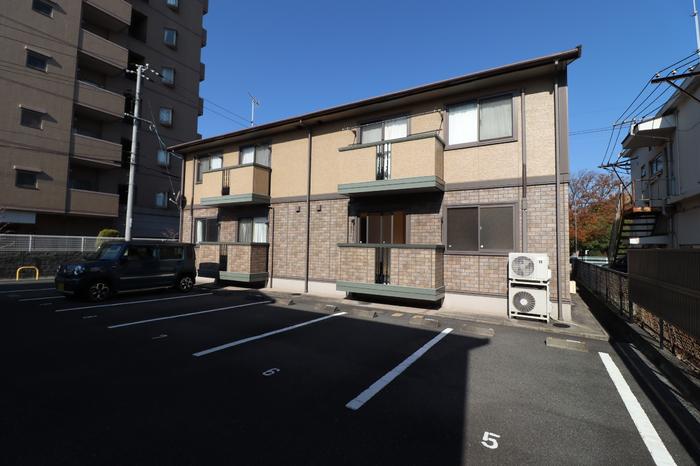 リビングタウン豊成 A