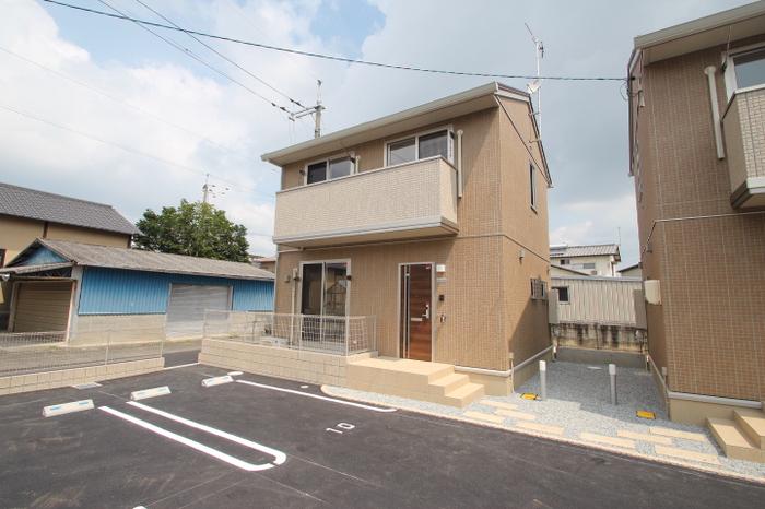 岡山県岡山市中区 2階建 築10年