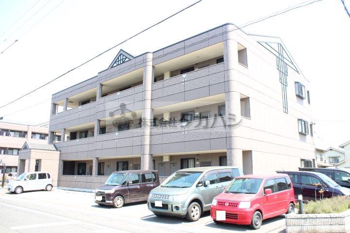 広島県福山市 3階建 築18年