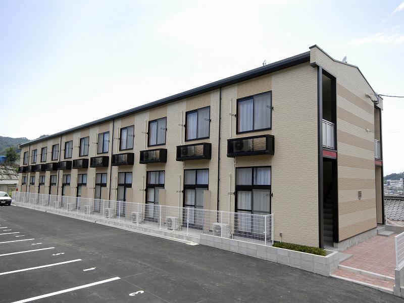 レオパレスYOSHINO