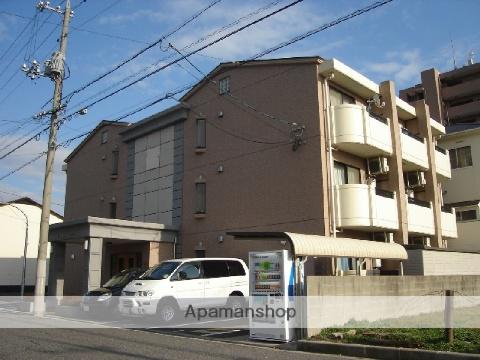 エンバシーコート