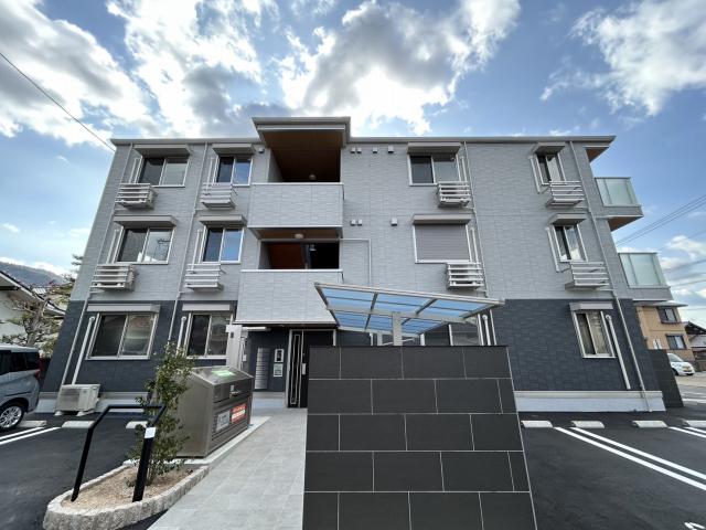 ラ・ココル[1階]