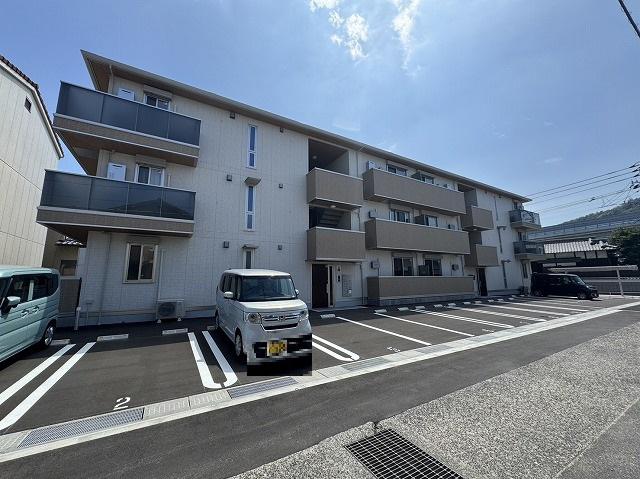 エレガンス パレス