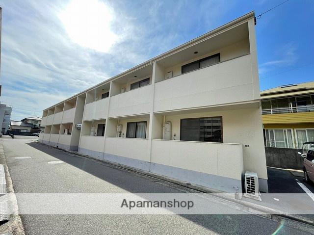 サバービア山根