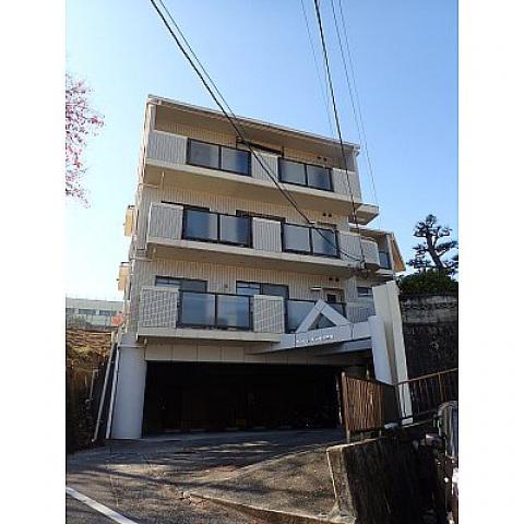 サンヒルズ戸坂 壱番館