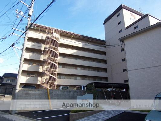 中須コーポラス