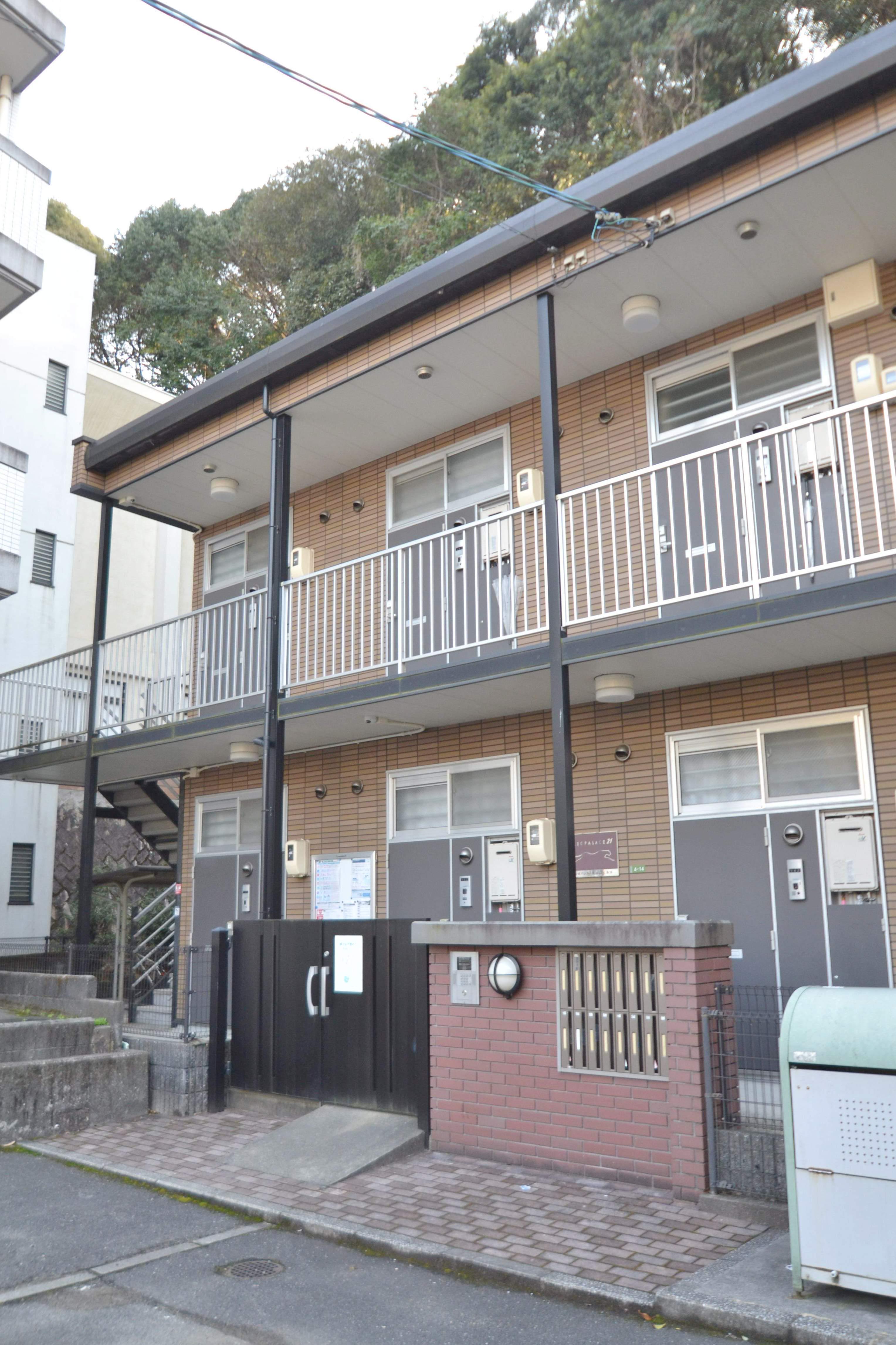 レオパレス比治山ヒルズ