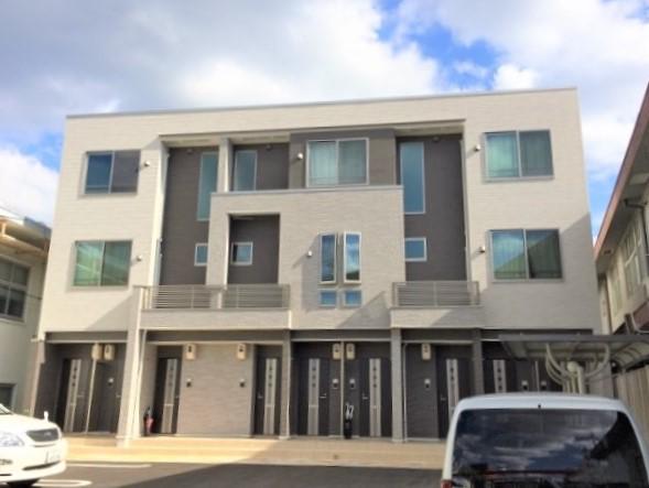 イースト オーブ