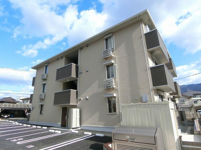 フェリーチェ亀山 B棟