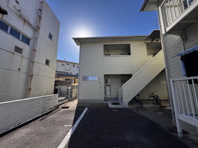 クリーンハウスコーポB棟