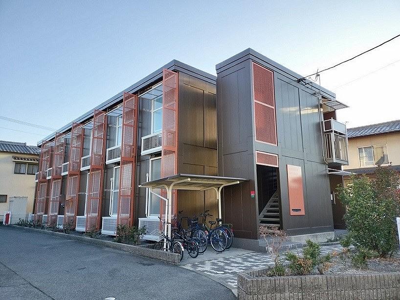 レオパレスフォレストハウス21