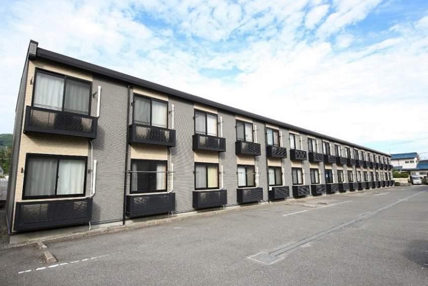 レオパレスエクレールK竹原