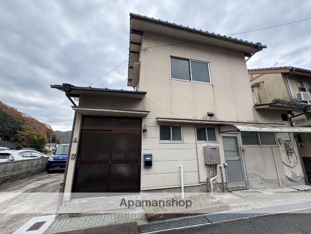 広島県三原市中之町9丁目の戸建賃貸