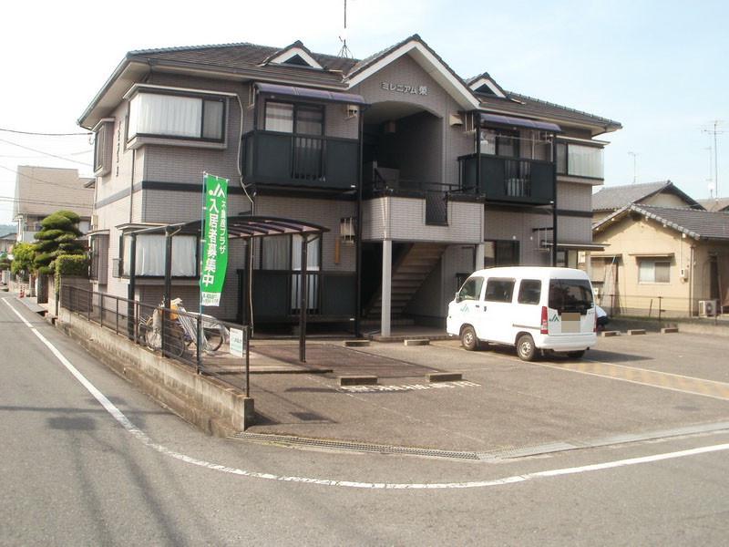ミレニアム榮(2DK/1階)