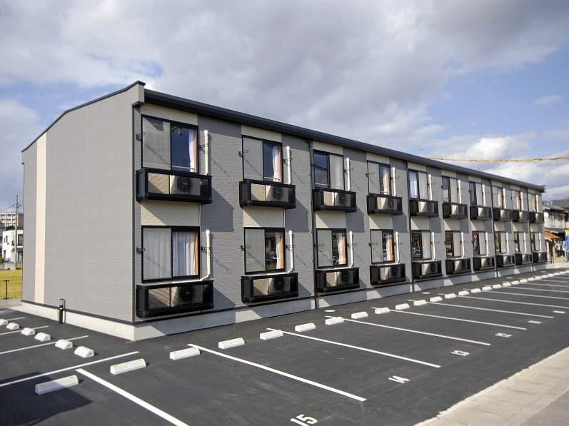 レオパレスエミネンスコート(1K/1階)