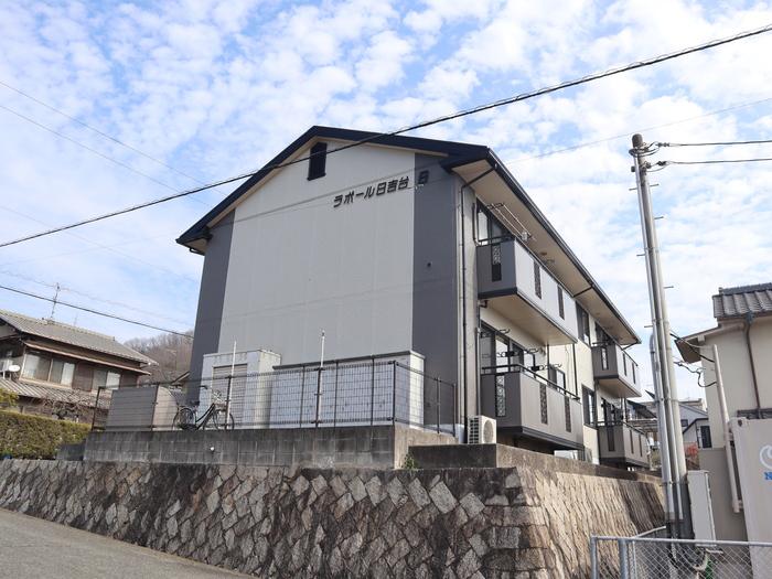 ラポール日吉台B