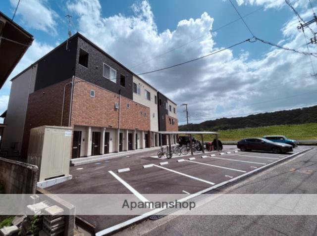 メゾン・ド・リヴァージュ A棟(2K/2階)