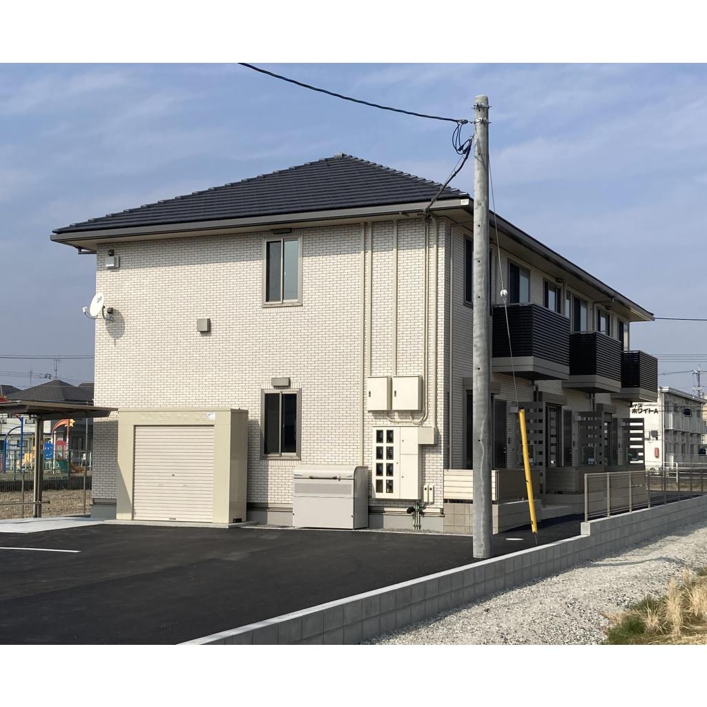 クレール岡田