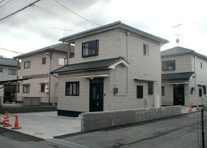 福塩線 横尾駅 徒歩16分 2階建 築23年