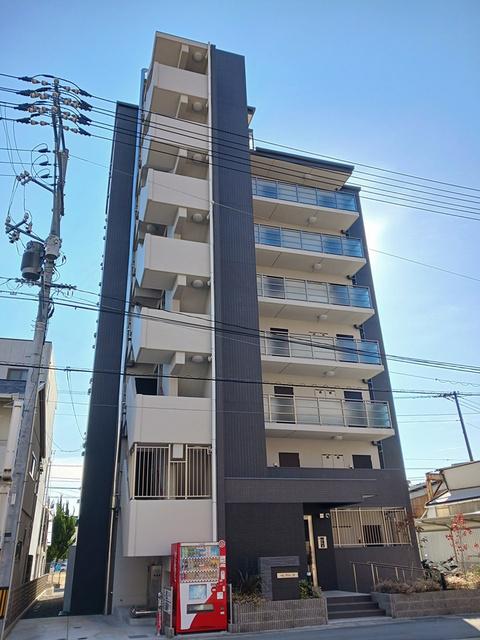 スカイブルー・ヨシ