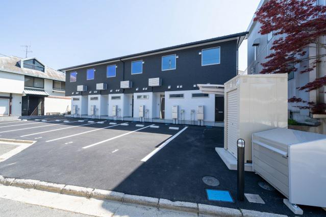 サンメゾン寺家駅北口