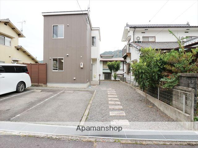 広島県東広島市 2階建 築18年