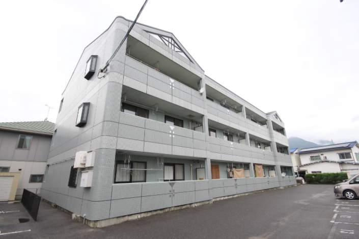 フォレストハイムD