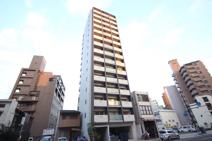 グラビスコート広島駅前通