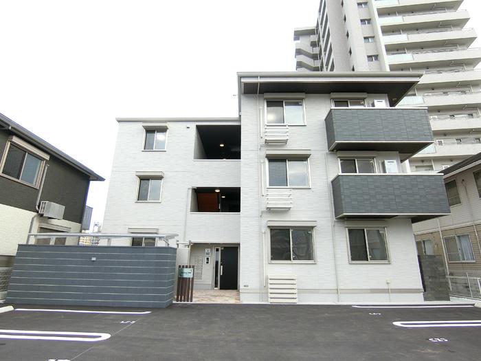 ボヌール祇園[2階]