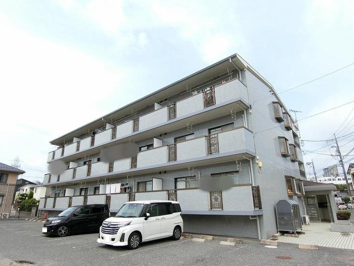 グランドール川内