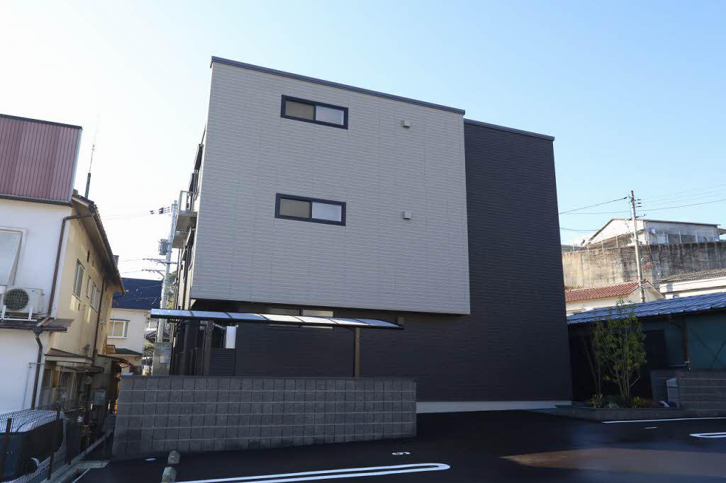 メゾンドノアール[3階]