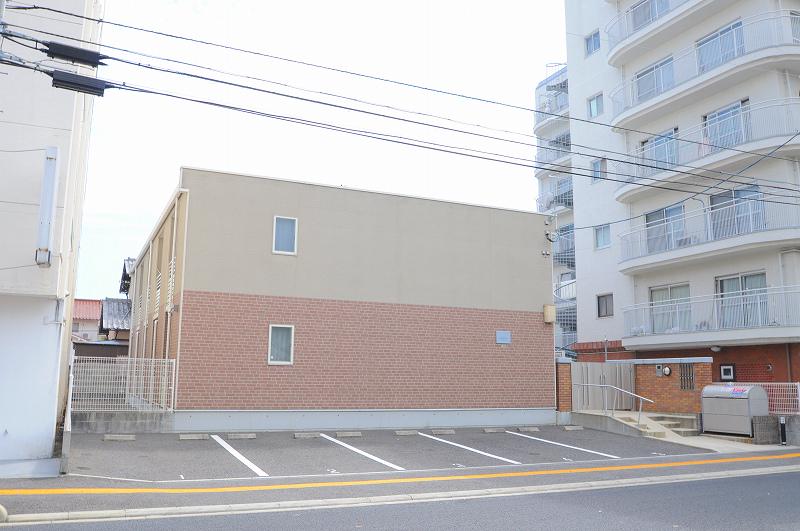 レオネクストルミエール