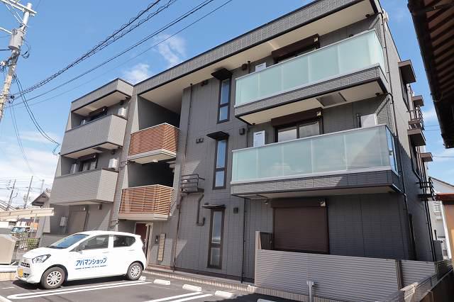 グリシーヌ串戸