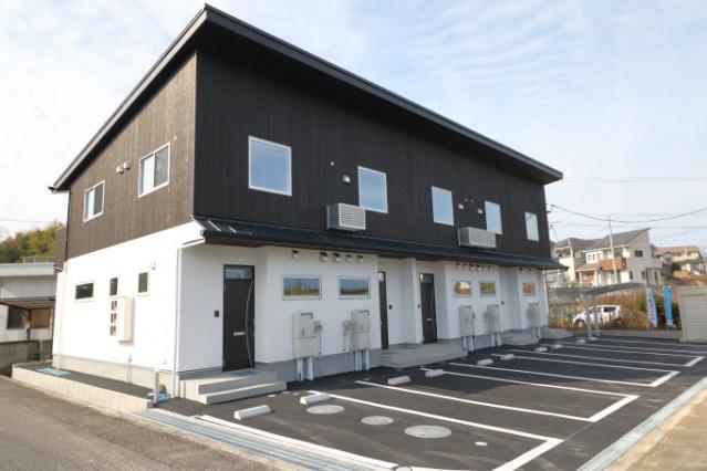 サンメゾン西条北口