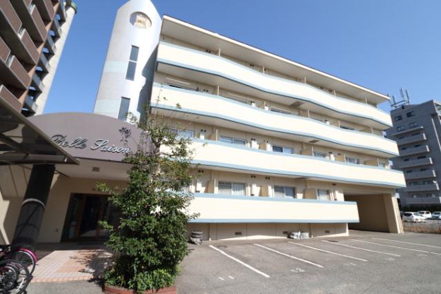 ベルセゾン春入居(1K/2階)