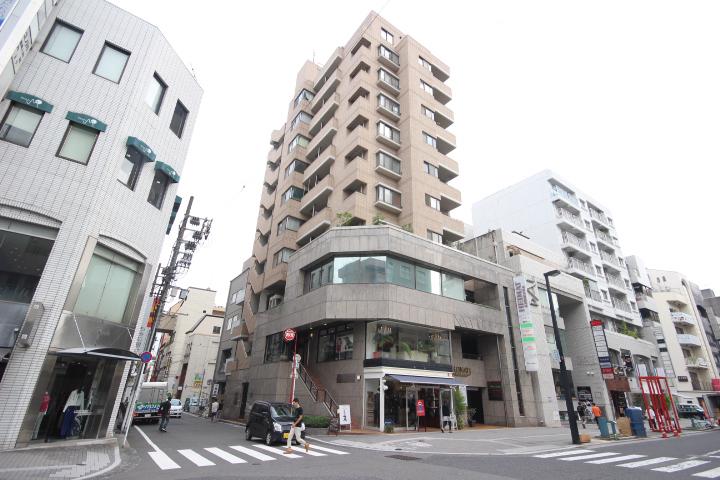 カルチェ並木通