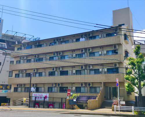 ファミーユ對重