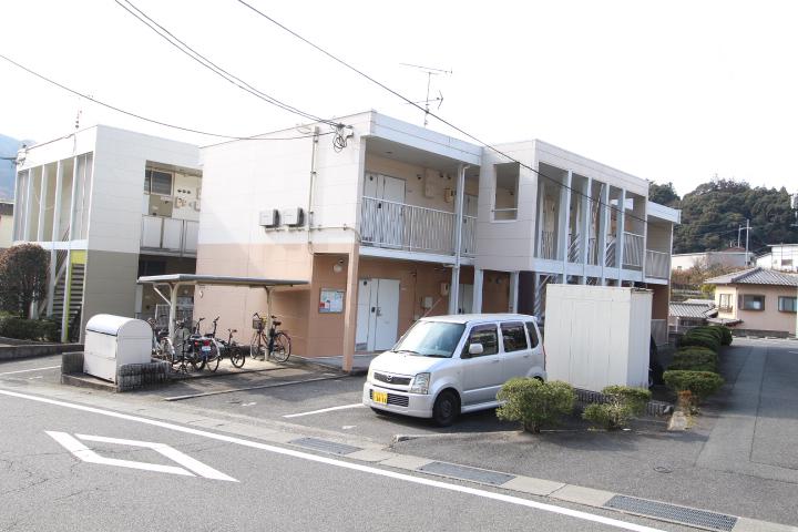 レオパレスひいらぎⅡ